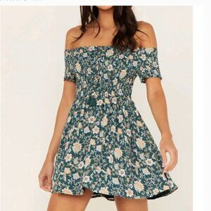 SHYANNE FLORAL PRINT X-SMALL SMOCKED OFF SHOULDER GREEN DRESS